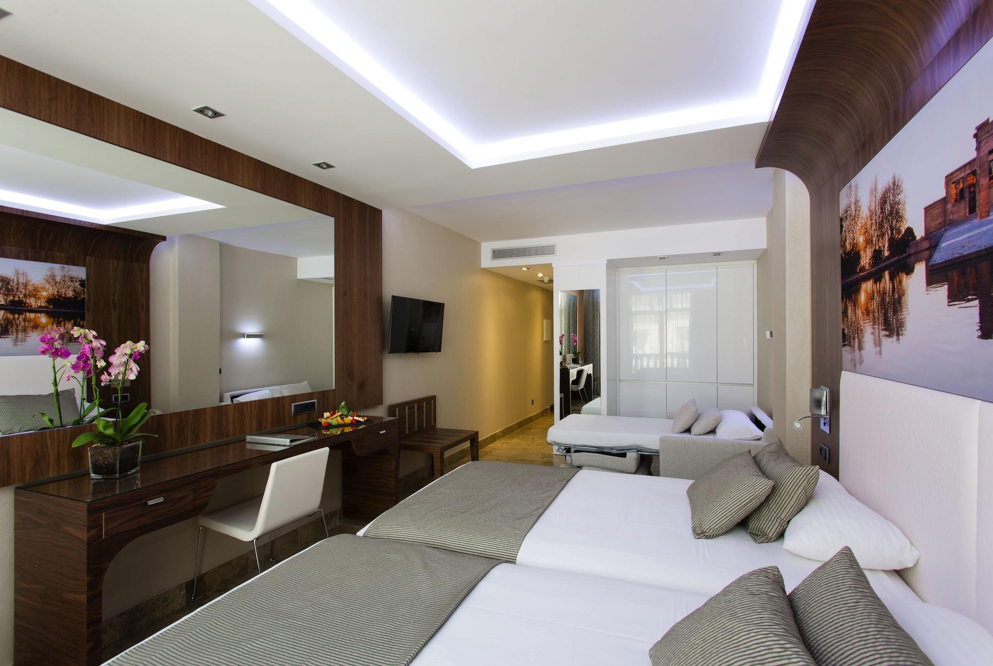 วีพี ฆาร์ดิง เด เรโกเลโตส Hotel มาดริด ภายนอก รูปภาพ